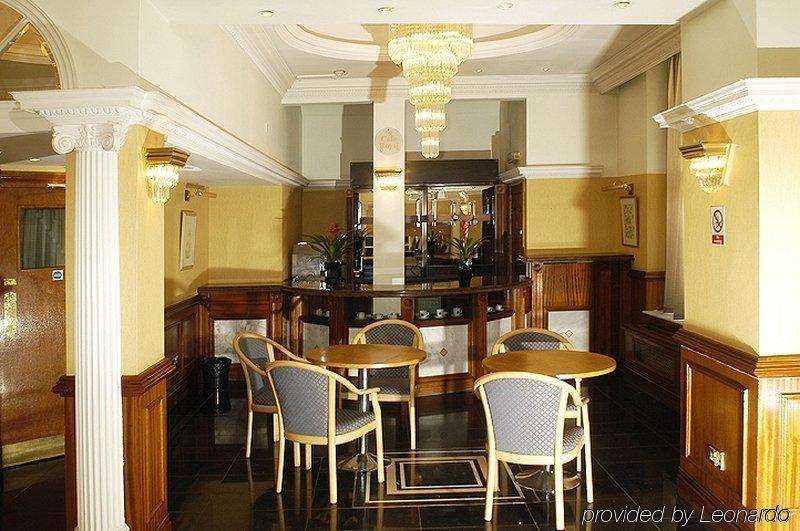 Royal Eagle Hotel Londýn Restaurace fotografie